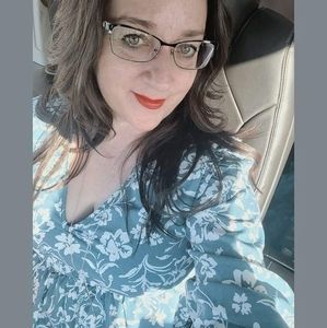 Meet your Posher, Sherri lee